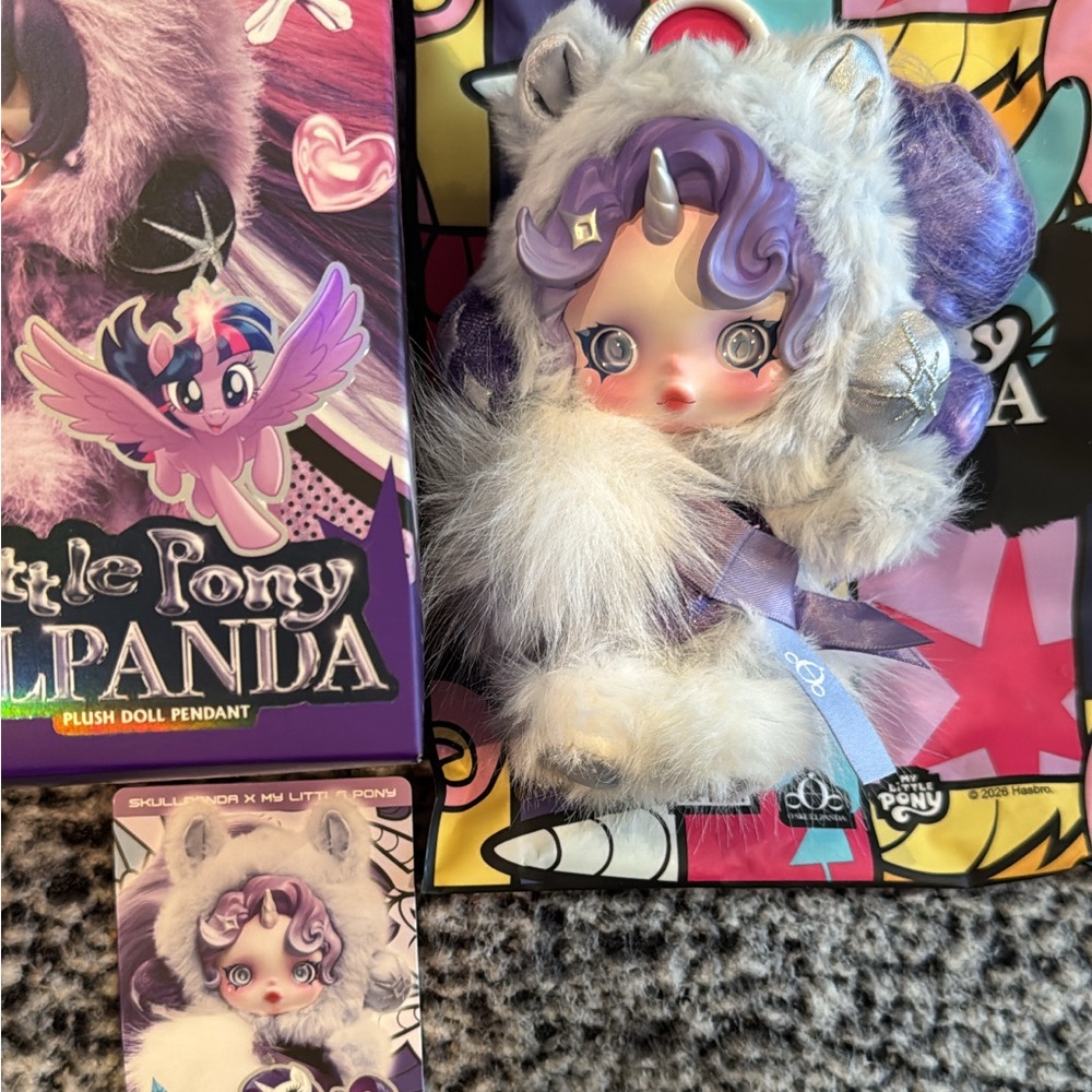 Pop Mart Skullpanda X My Little Pony